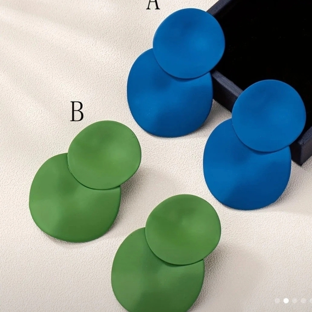 👌NEW - Vibrant Green, Double Circle Earrings